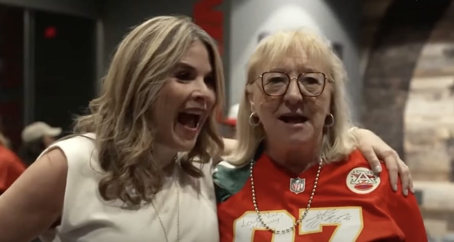 Hallmark Jenna Bush Hager, Mama Kelce - YouTube