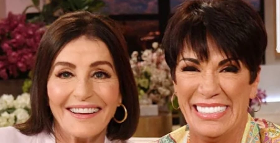 Kathy Swarts and Susan Noles/Credit: YouTube