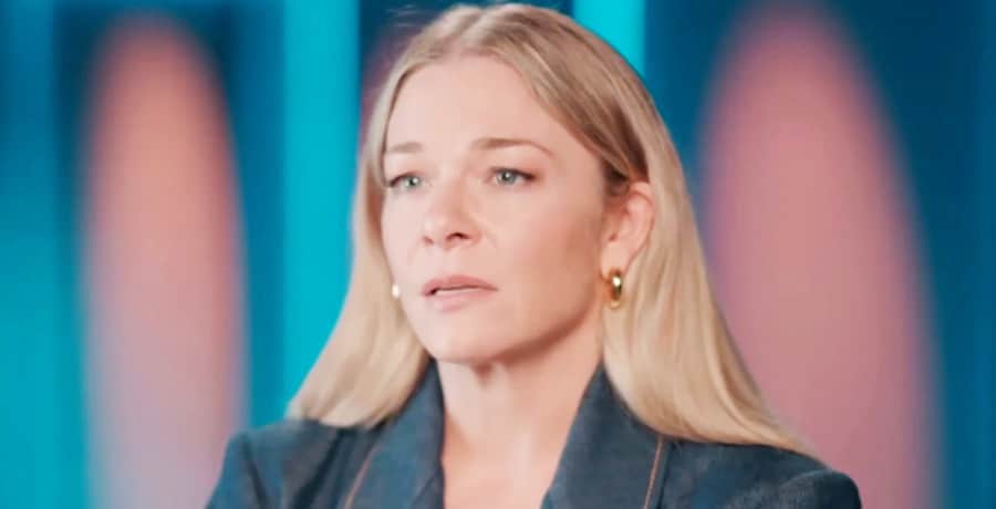 LeAnn Rimes on The Voice | YouTube