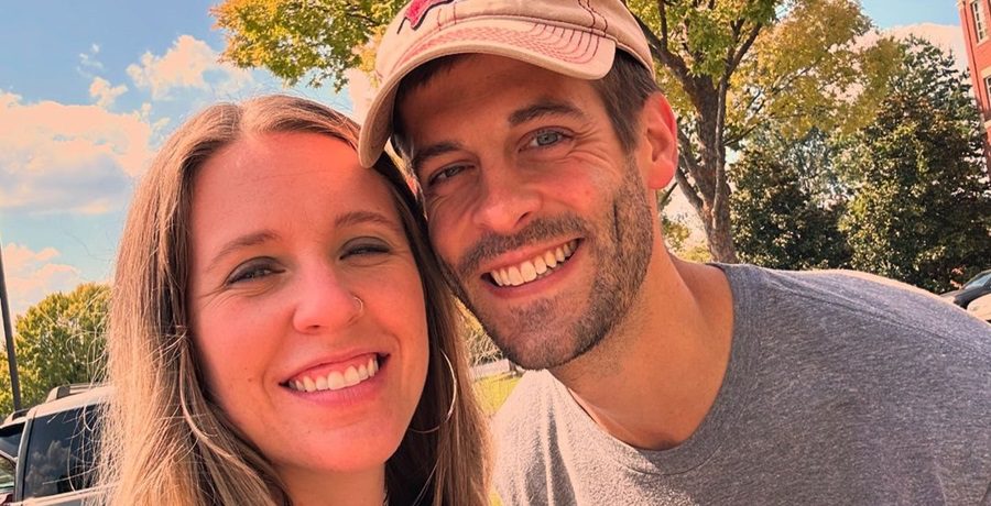 Derick Dillard & Jill Duggar From Counting On, TLC, Sourced From @jillmdillard Instagram