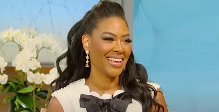 Kenya Moore-YouTube