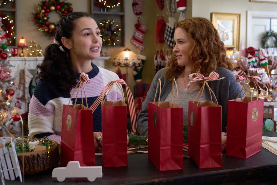 Photo: Sierra Marilyn Riley, Sarah Drew Credit: ©2024 Hallmark Media/Photographer: Peter Stranks