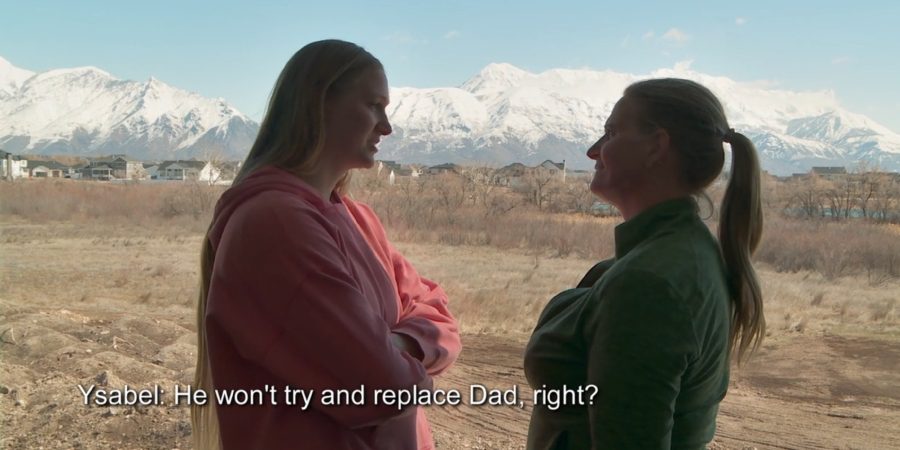 Ysabel Brown talks to Christine about David joining the family. - Sister Wives