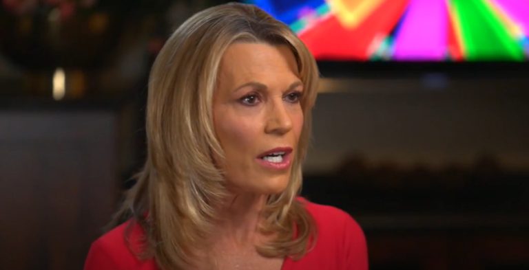 Vanna White - YouTube