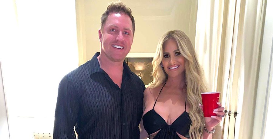 Kroy Biermann, Kim Zolciak-Facebook