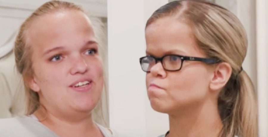 Liz & Anna Johnston - YouTube