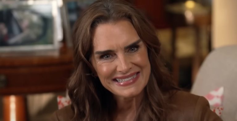 Brooke Shields - YouTube