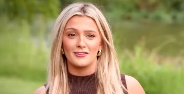 Farmer Wants A Wife: Taylor BeDell