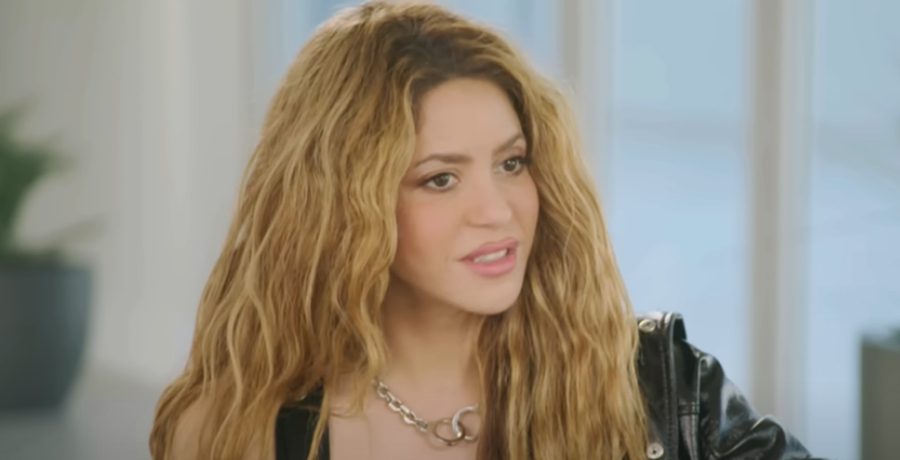 Shakira - YouTube