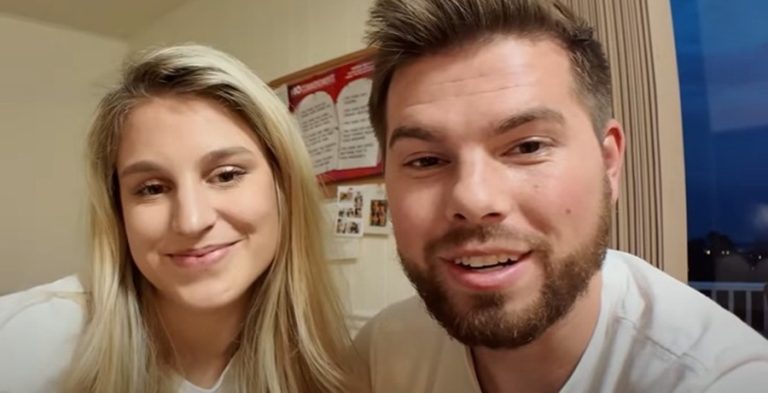 Trace Bates & Lydia Bates From Bringing Up Bates, Sourced From Trace & Lydia YouTube
