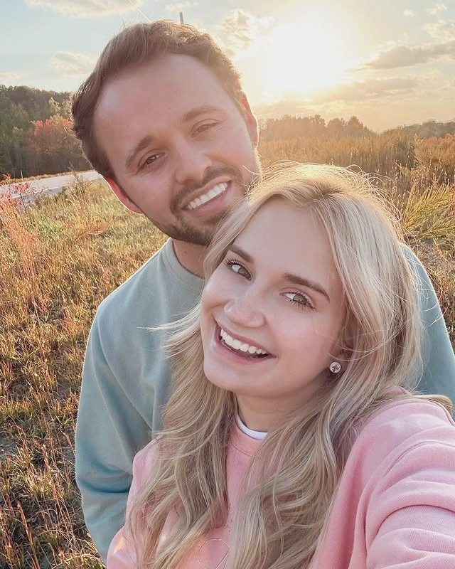 Jason Duggar and Maddie Grace Duggar from Instagram