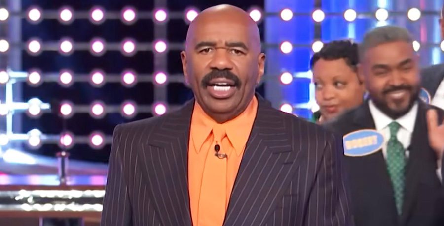 Steve Harvey on 'Family Feud' | YouTube
