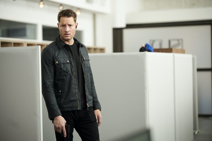“Neptune” – Colter travels to New York City to find a woman who vanished in the dressing room of an upscale clothing store, on the CBS Original series TRACKER, Sunday, March 16 (8:00-9:00 PM, ET/PT) on the CBS Television Network, and streaming on Paramount+(live and on demand for Paramount+ with SHOWTIME subscribers, or on demand for Paramount+ Essential subscribers the day after the episode airs)*. Pictured: Justin Hartley as Colter Shaw. Photo: Darko Sikman/CBS ©2024 CBS Broadcasting, Inc. All Rights Reserved.
