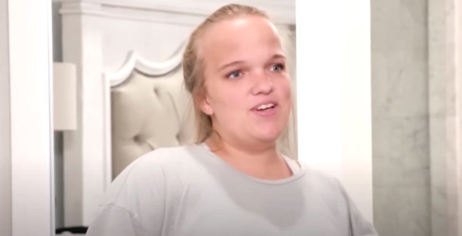 7 Little Johnstons: Liz Johnston