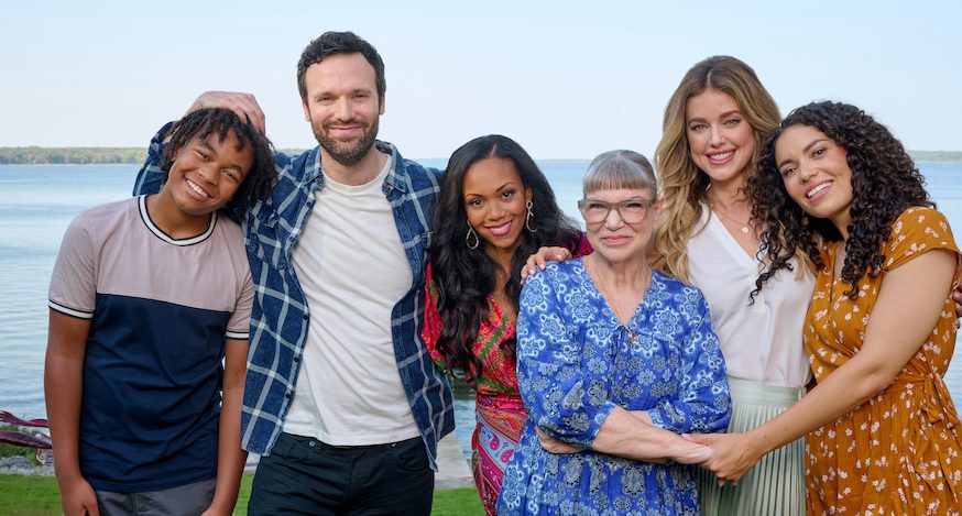 Photo: Justice James, Jake Epstein, Mishael Morgan, Mindy Cohn, Ashley Newbrough, Kathryn Davis Credit: ©2025 Hallmark Media/Photographer: Courtesy Brain Power Studio