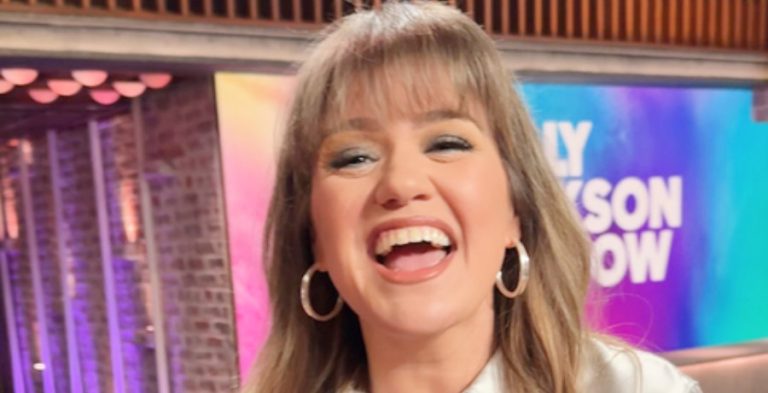 Kelly Clarkson/Credit: Instagram