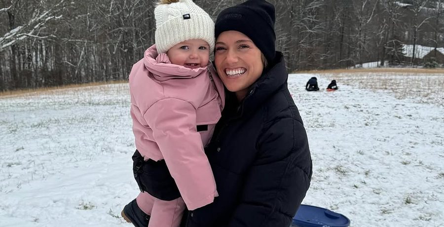 Whitney Bates From Bringing Up Bates, Sourced From @zachnwhitbates Instagram