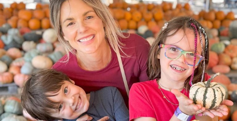 'Bachelorette' Ali Fedotowsky and kids/Credit: Instagram