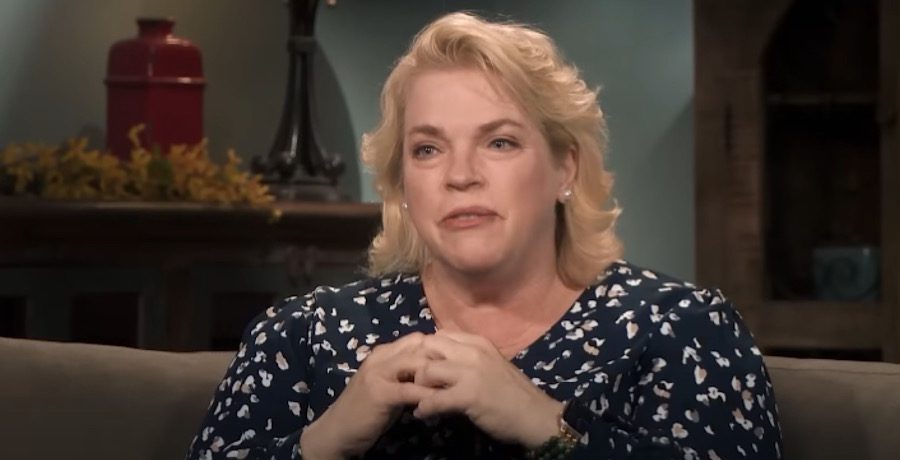 Janelle Brown-YouTube