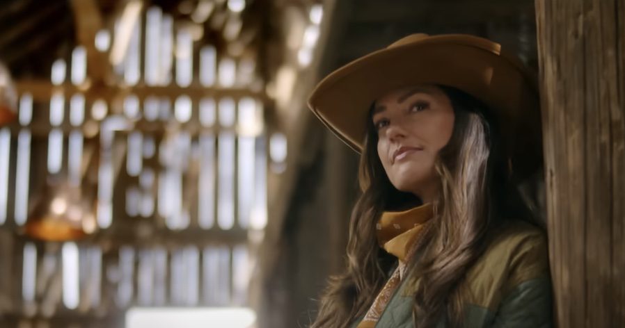 Ransom Canyon, Netflix, Minka Kelly - YouTube