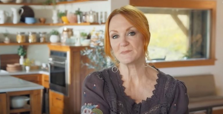 Ree Drummond from The Pioneer Woman, Food Network, sourced from YouTube