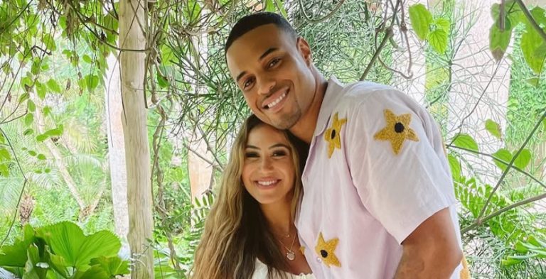 'Bachelor' Juliana Pasquarosa and Grant Ellis/Credit: Instagram