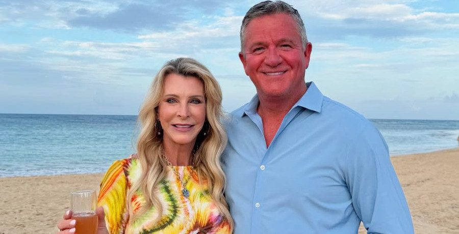 'Golden Bachelorette' Joan Vassos and Chock Chapple/Credit: Instagram