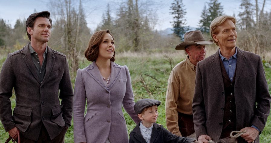 Photo: Kevin McGarry, Erin Krakow, Hyland Goodrich, Jack Wagner Credit: ©2025 Hallmark Media/Photographer: Ricardo Hubbs
