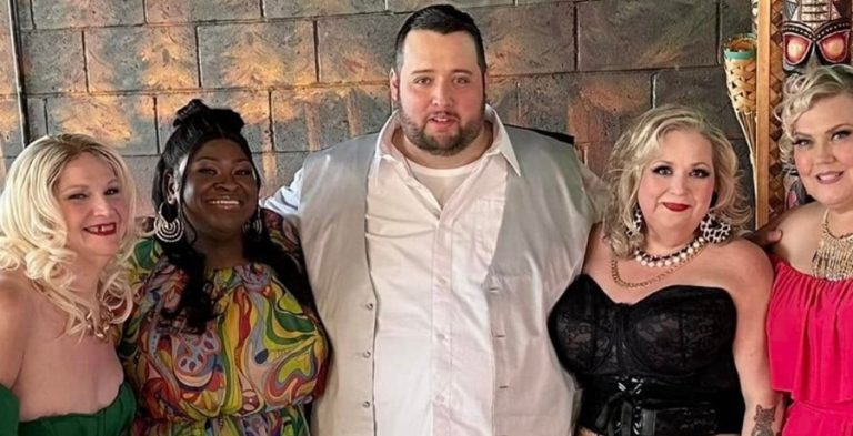 Meghan Crumpler, Scott Bagwill, Vanessa Cross, Ashley Sutton From 1000-Lb Best Friends, Sourced From Facebook