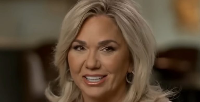 Julie Chrisley-YouTube