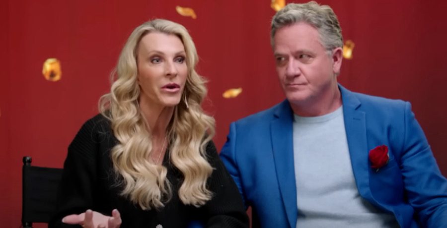 Joan Vassos, Chock Chapple- YouTube