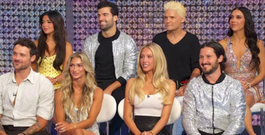 'DWTS' Season 34 cast/Credit: YouTube