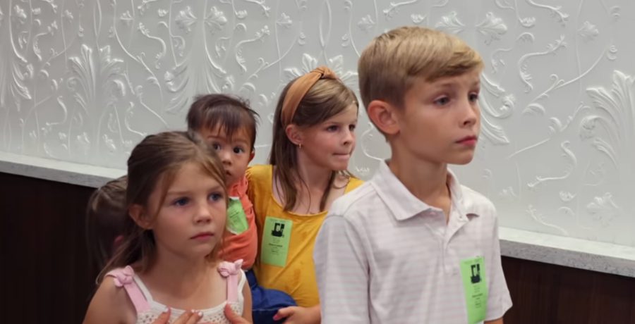 Erin Bates' Children With Cousin William - YouTube