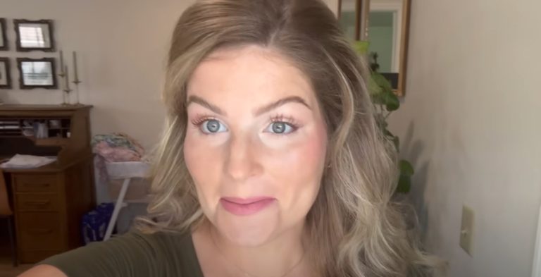 Erin Bates - YouTube