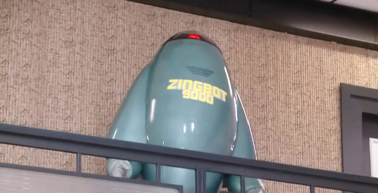 Zingbot on 'Big Brother' - YouTube