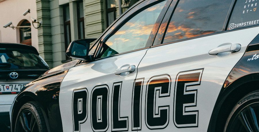 Police car/Credit: Unsplash