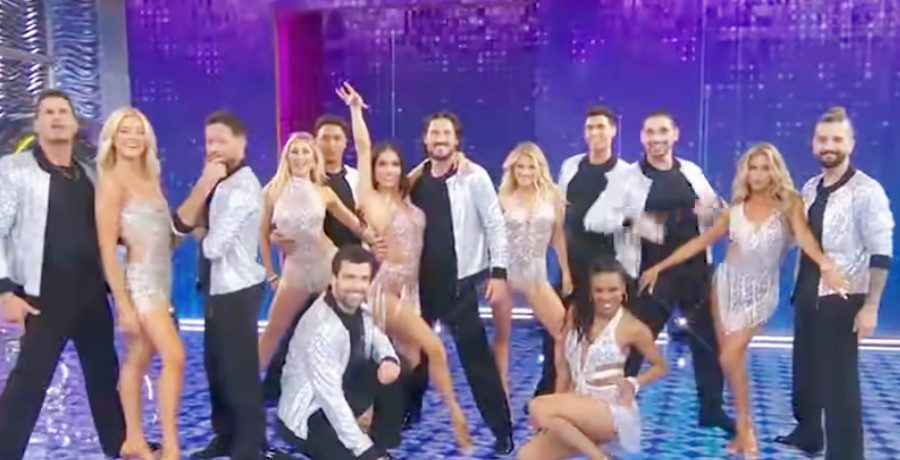 'DWTS" Season 34 pros/Credit: YouTube
