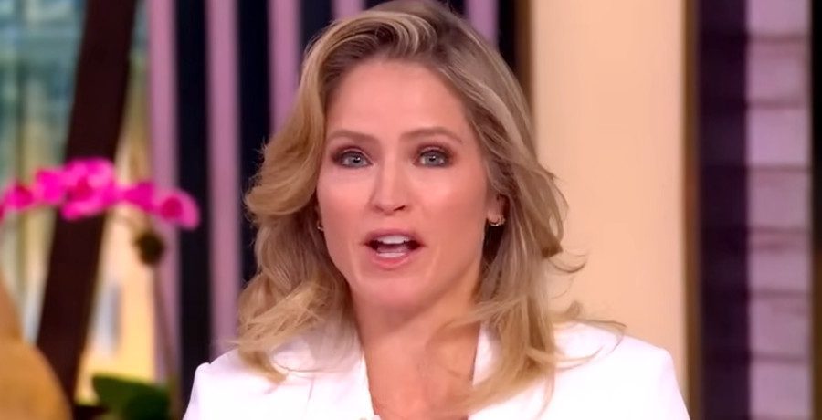 'The View' Sara Haines/Credit: YouTube