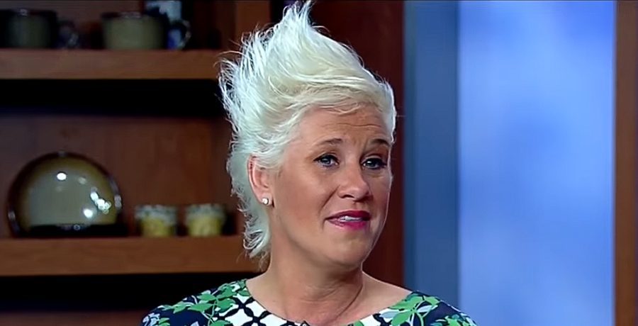 Anne Burrell - YouTube