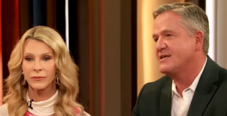 'Golden Bachelorette' Joan Vassos and Chock Chapple/Credit: YouTube