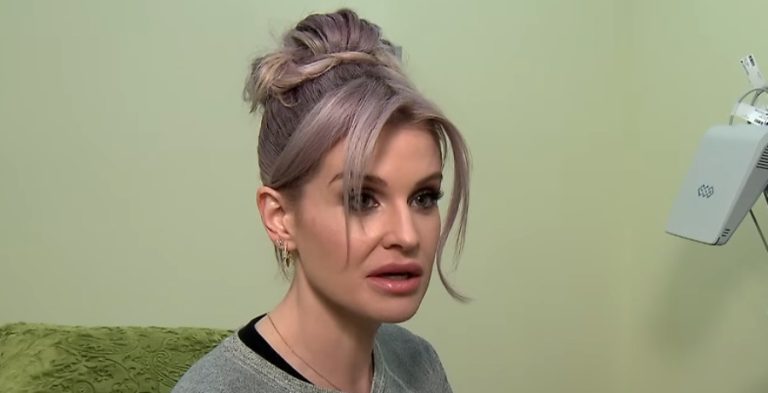 Kelly Osbourne - YouTube