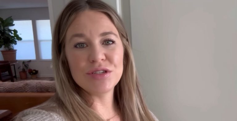 Jana Duggar- YouTube