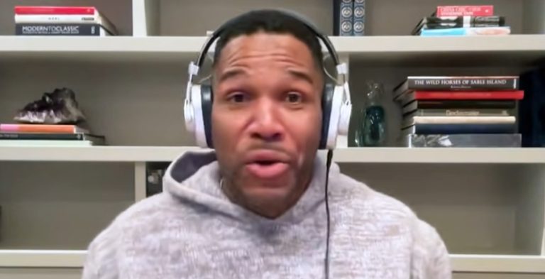Michael Strahan - YouTube