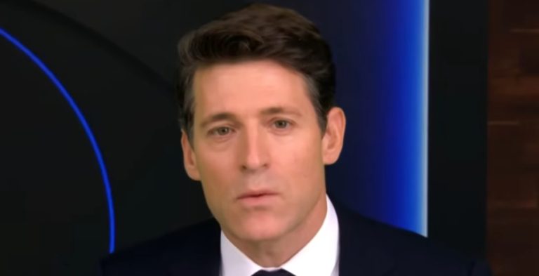 'CBS Evening News' host Tony Dokoupil/Credit: YouTube