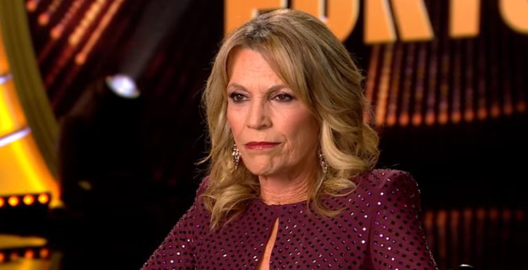 Vanna White - YouTube