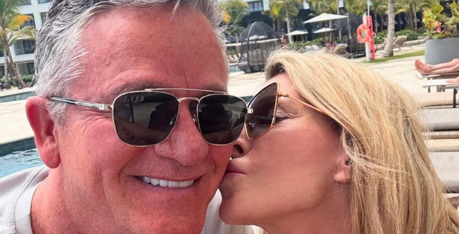 Chock Chapple and Joan Vassos/Credit: Instagram