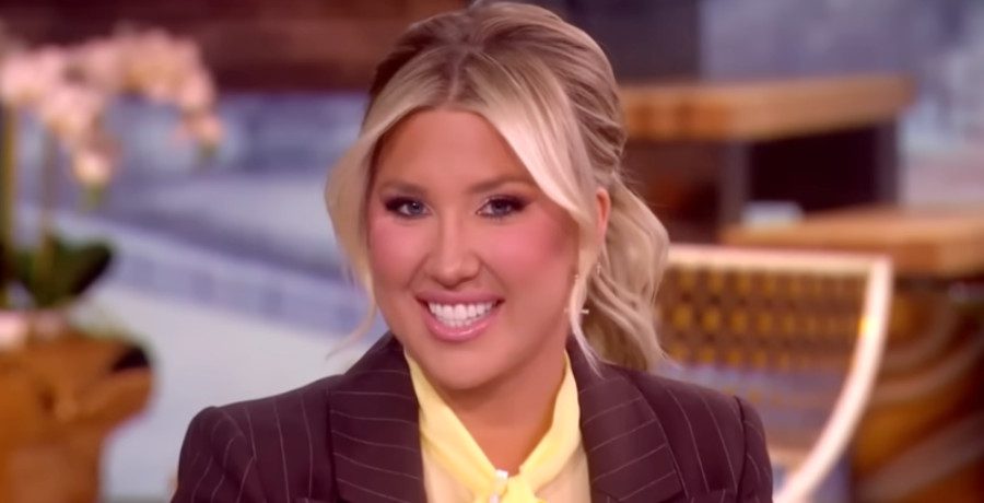 Savannah Chrisley/Credit: YouTube