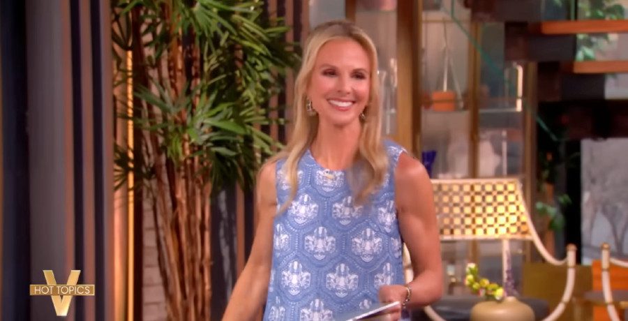 Elisabeth Hasselbeck in an outfit Joy Behar described as 'Wedgewood China pattern'/Credit: YouTube