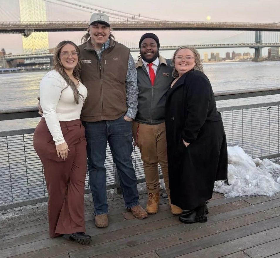 Pumpkin Efird, Darrin Kitchens, Dralin Carswell, Alana 'Honey Boo Boo' Thompson- Facebook