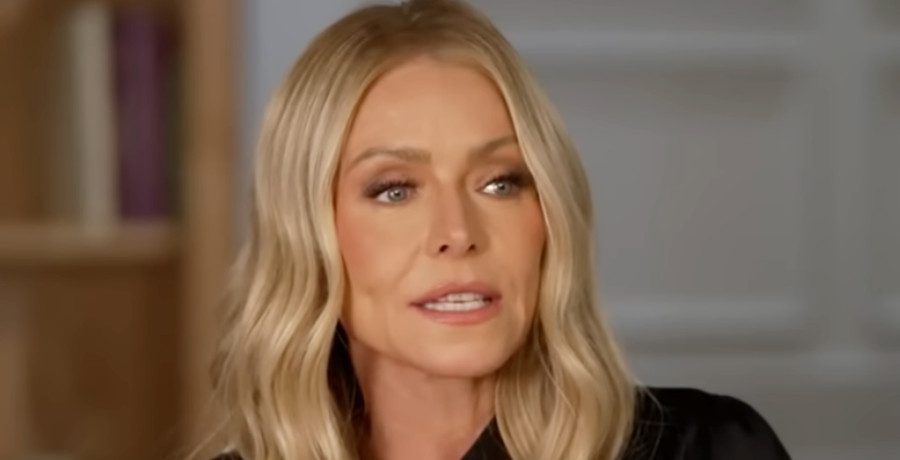 Kelly Ripa/Credit: YouTube